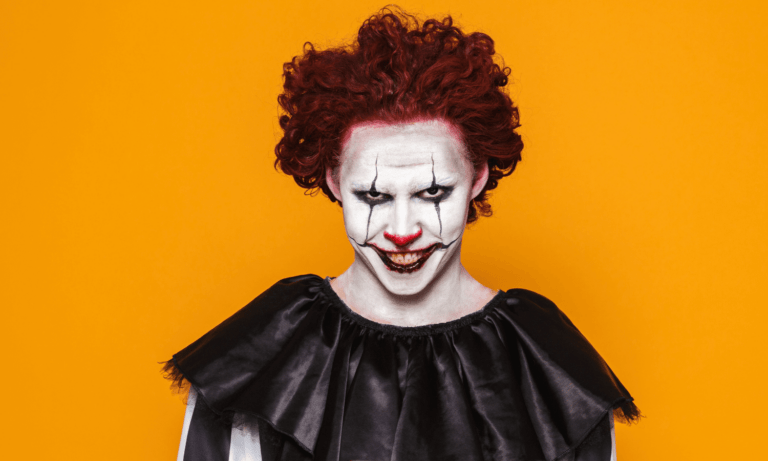 clown make-up